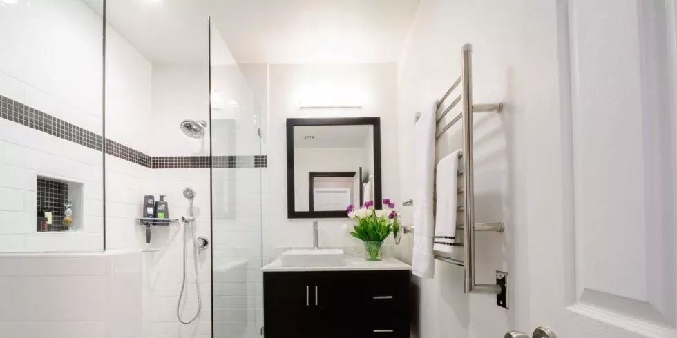 What Is The Benefit Of Installing Doorless Showers
